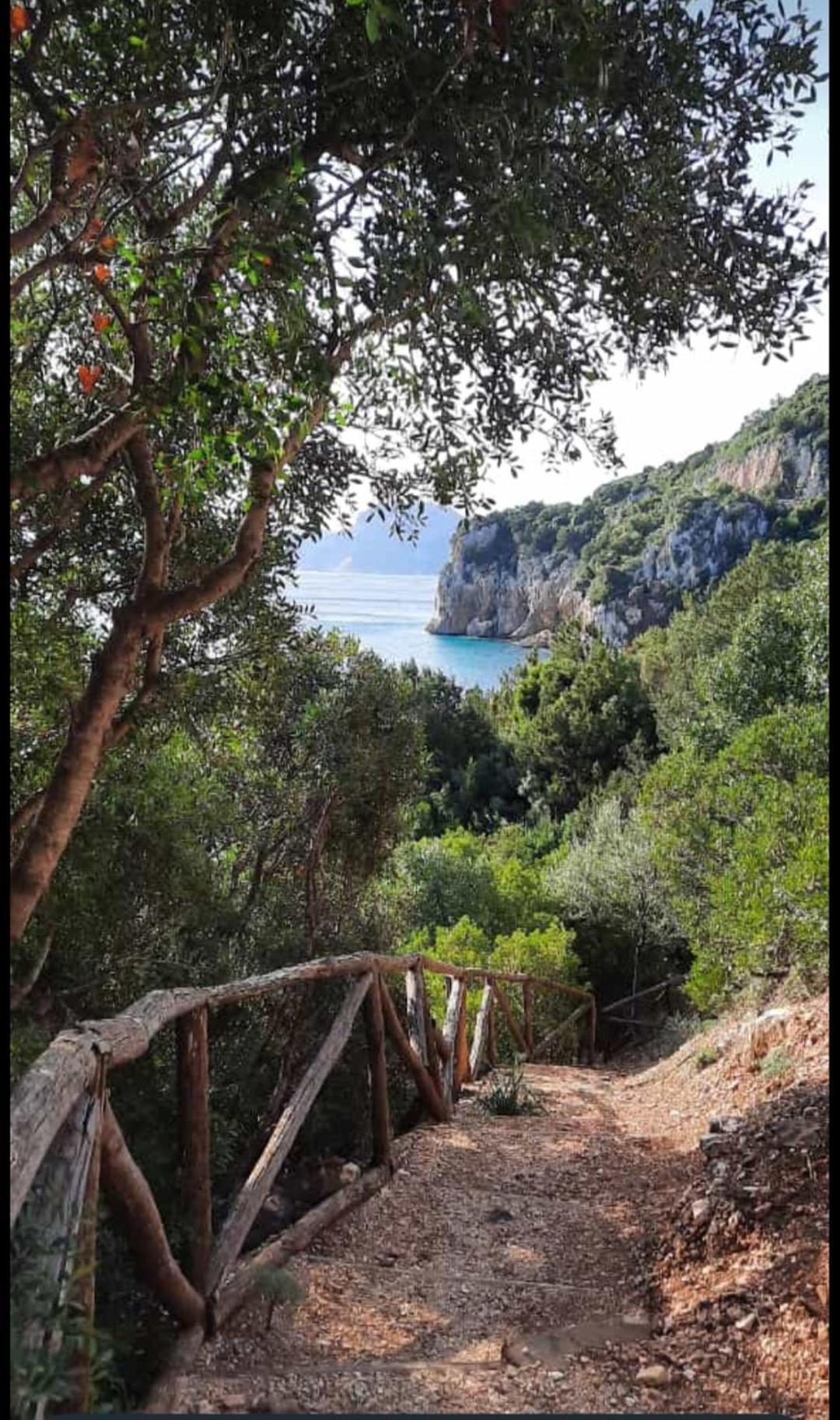 Appartamenti Manuela Cala Gonone Εξωτερικό φωτογραφία